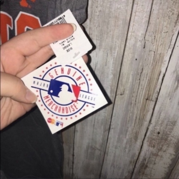 NWT MLB San Francisco Giants Baseball Tee - Picture 4 of 5